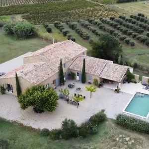 Mas Du Vieux Tilleul Bed & Breakfast